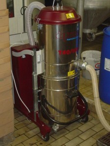Aspirateur mobile inox